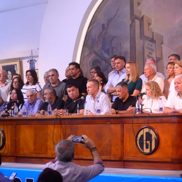 La CGT marcha a Plaza de Mayo por el Día del Trabajador