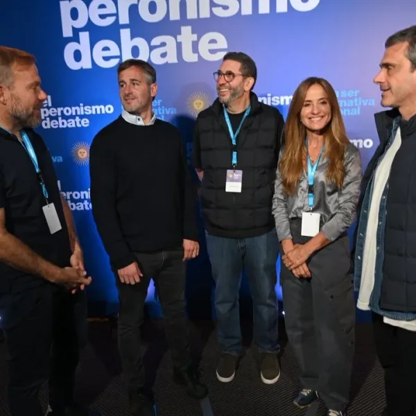 Olmos, Tolosa Paz y Michel lanzaron un nuevo espacio peronista con perfil “de centro y federal”
