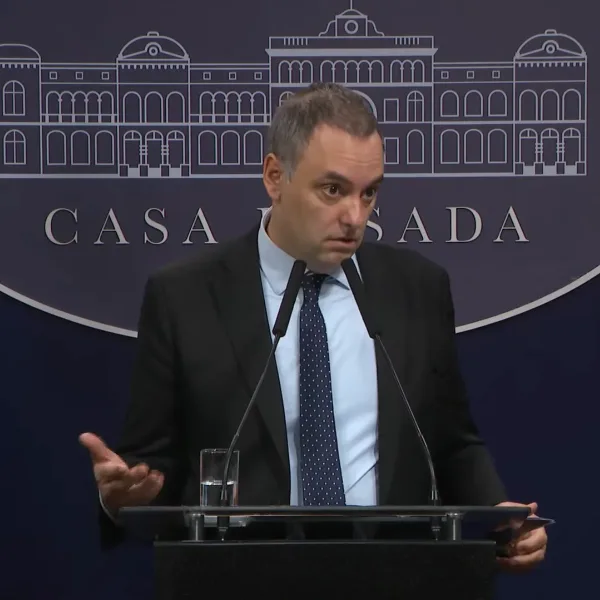 "Este Gobierno está plenamente a favor de la libertad de prensa", afirmó Manuel Adorni