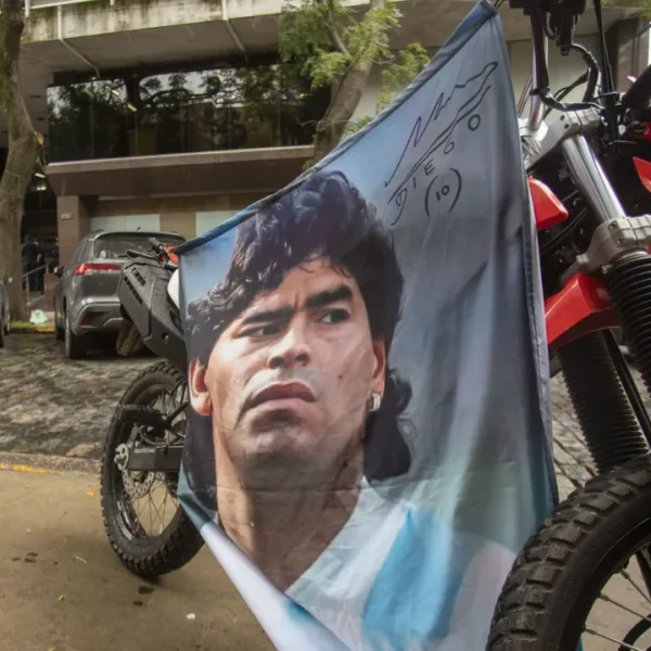 Juicio por Maradona: avanzan las pericias con testimonios de los forenses