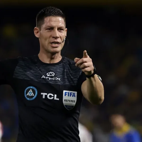La AFA confirmó las ternas arbitrales para las semifinales del Torneo Apertura 2026
