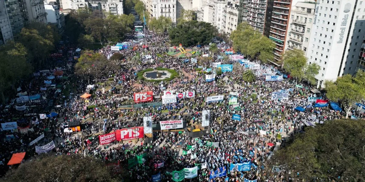 Convocan a una Marcha Federal en Defensa de la Salud Pública contra los ...