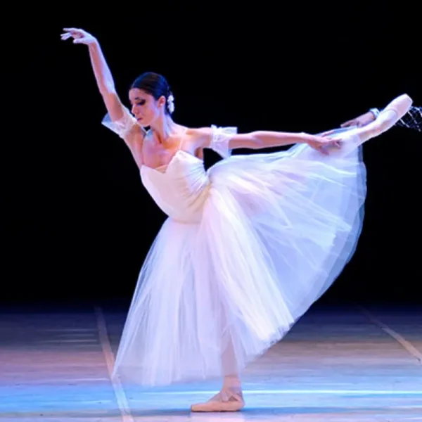 El Teatro del Libertador de Córdoba celebra sus 135 años con el regreso del ballet Giselle