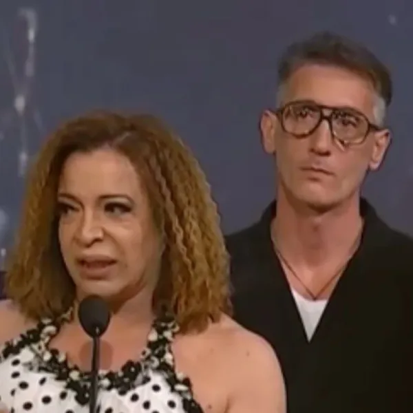 Lizy Tagliani y un fuerte discurso tras recibir su premio Martin Fierro: "Se cagaron en un niño de 4 años"
