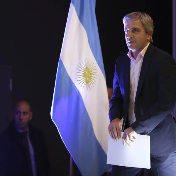 Caputo se reúne con contadores para defender la Ley de Inocencia Fiscal y buscar mayor adhesión