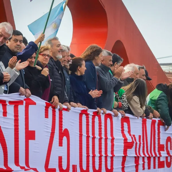 Protesta por el cierre de empresas terminó con represión e incidentes en General Paz