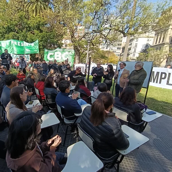 La UBA dictó clases públicas frente a la Corte Suprema de la Nación