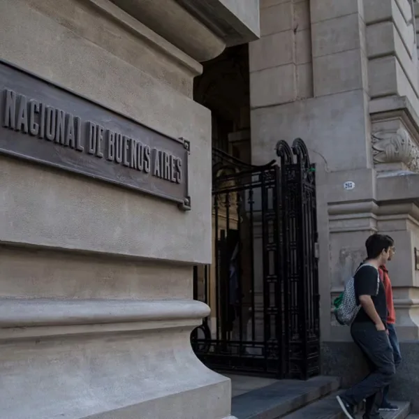 El conflicto por el financiamiento universitario llegó a los colegios de la UBA