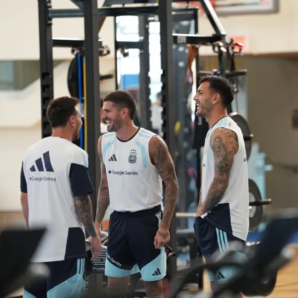 La Selección Argentina completó una nueva práctica en Kansas mientras se recuperan los lesionados