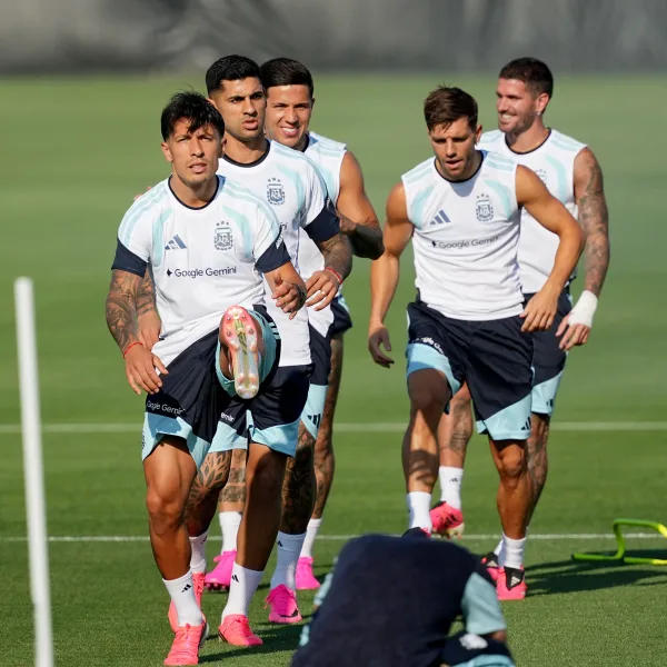 La Selección Argentina enfrenta a Honduras en su primer amistoso previo al Mundial: horario, TV y probables formaciones