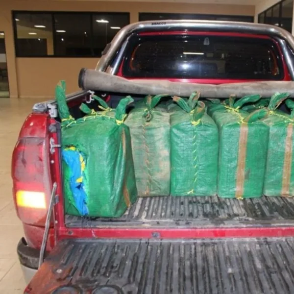 Secuestraron casi 470 kilos de cocaína ocultos en una camioneta en Tucumán 