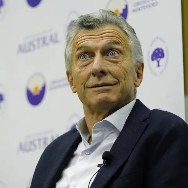 El PRO le reclamó a Milei que “defienda el cambio y no a Adorni”