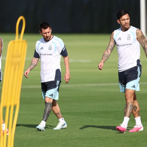 Alerta de tornado, viento y asado: así pasó la Selección argentina la tormenta que golpeó Kansas