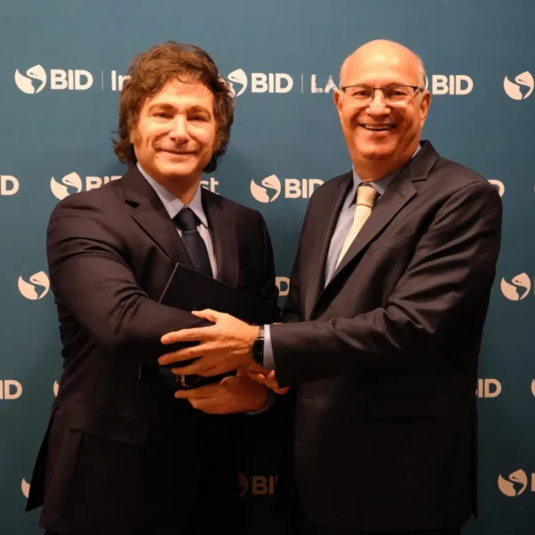 El Gobierno espera que el BID apruebe una garantía por US$500 millones para la Argentina