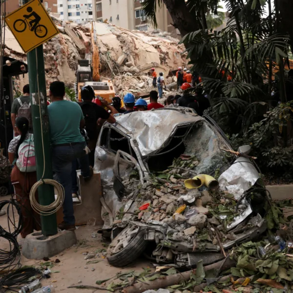 Terremotos en Venezuela: sube a 920 la cifra de muertos y continúa la búsqueda de sobrevivientes