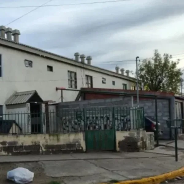 Santa Cruz: detuvieron a una madre y a su pareja por el presunto maltrato de dos hermanos