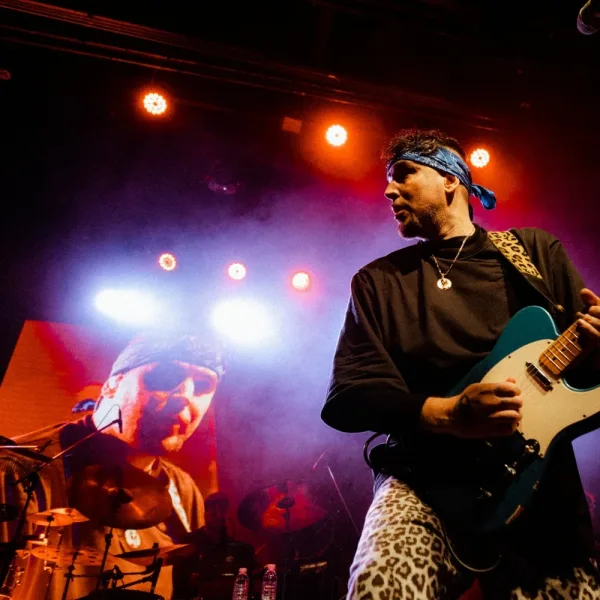 Dante Spinetta presentó por primera vez "Día 3" en Buenos Aires con un Niceto Club agotado