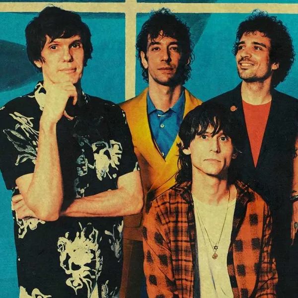 The Strokes estrenó el videoclip de “Going Shopping" protagonizado por Walton Goggins