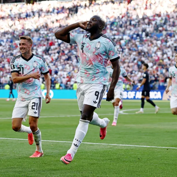Bélgica goleó a Estados Unidos y se clasificó a los cuartos de final del Mundial