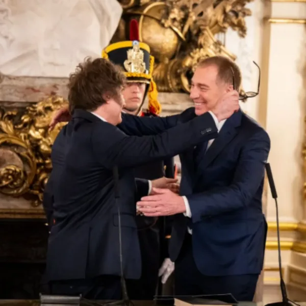 Milei viaja a Tucumán y espera sumar una foto con los gobernadores aliados