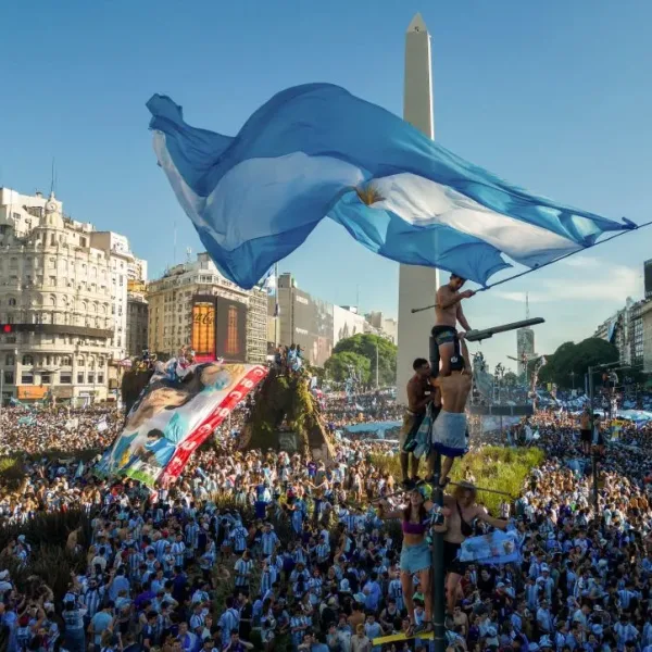 Una encuesta reveló que el 80% de los argentinos cree que el Mundial une al país