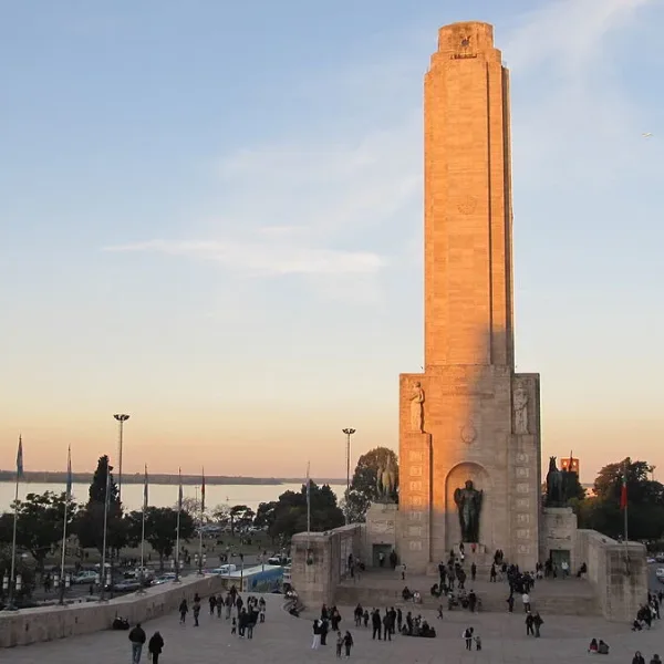 La Embajada de Estados Unidos dejó de considerar a Rosario como una zona de mayor riesgo
