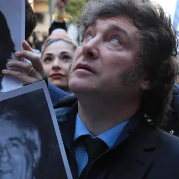 Javier Milei participa del acto a 32 años del atentado a la AMIA