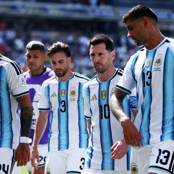 Dos argentinos figuran en el equipo ideal del Mundial 2026 de la FIFA
