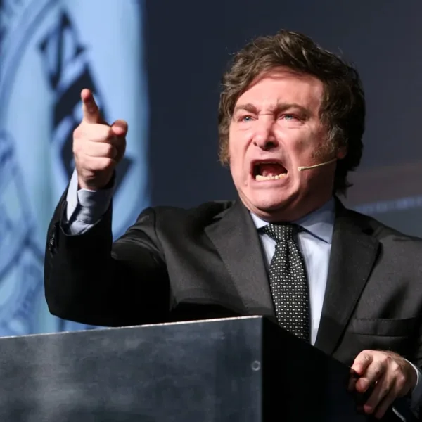 Cayó la confianza en el Gobierno: alcanzó su nivel más bajo en la era Milei