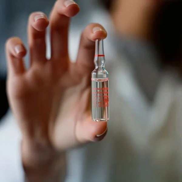 Fentanilo contaminado: detuvieron a ex autoridades de la ANMAT y el INAME