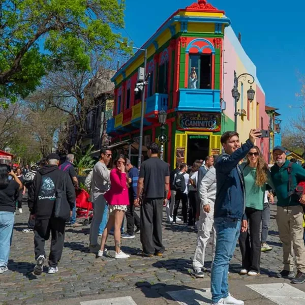 2.300 millones de USD y 116 mil puestos de trabajo: el impacto de Airbnb en Argentina