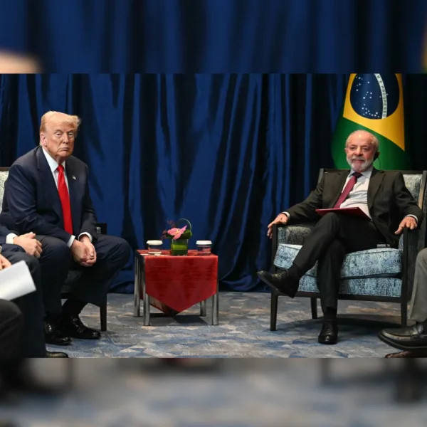 EEUU revocó la visa de la embajadora de Brasil y escala la tensión entre Trump y Lula