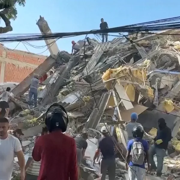 Terremoto de 7.4 sacudió Colombia: hay al menos 18 muertos
