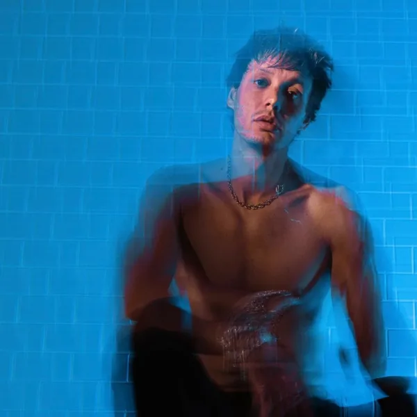 Mariano Hueter estrena en vivo su primer disco: Hueter Primero