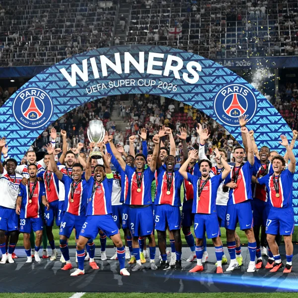 París Saint-Germain venció a Aston Villa y se consagró campeón de la Supercopa de Europa