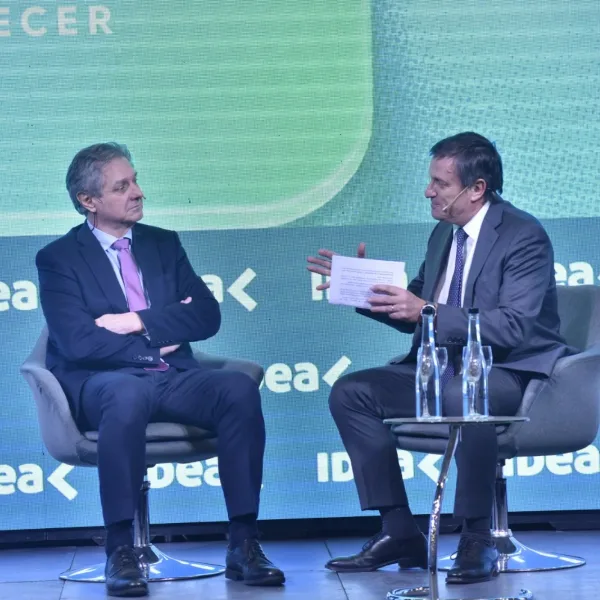 El vice de Economía aseguró que el BCRA comprará USD 10.000 millones de reservas antes de las elecciones