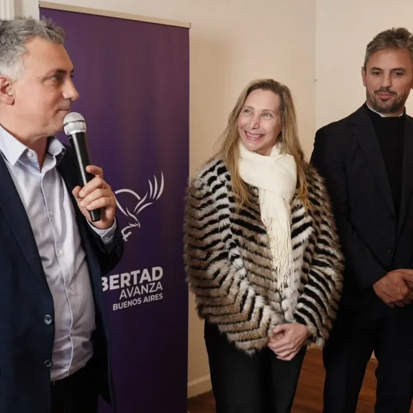 LLA mueve sus fichas en Provincia: Karina Milei inauguraró una sede y Santilli gana terreno como candidato