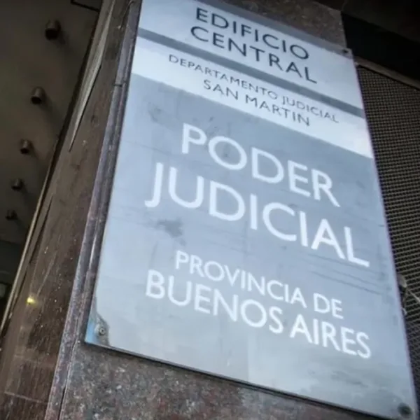 Condenaron a 25 policías y civiles por una red que extorsionaba a narcos y robaba droga
