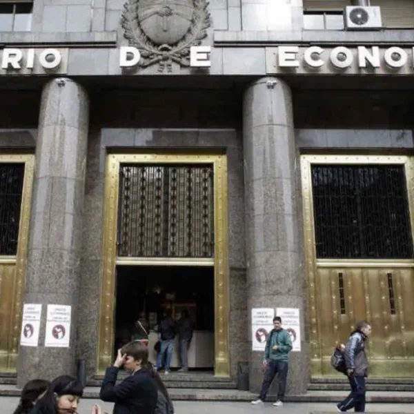 Los fondos fiduciarios acumularon casi US$ 3.000 millones mientras se frenaron obras de infraestructura