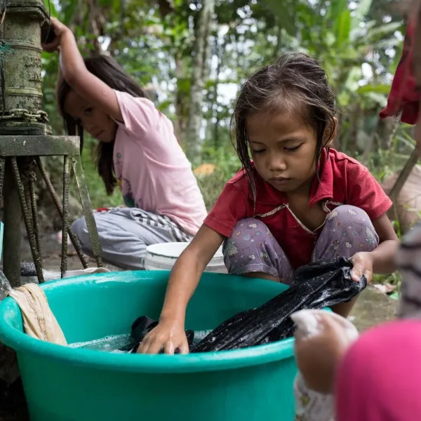 Pobreza infantil: cuatro de cada 10 niños son pobres