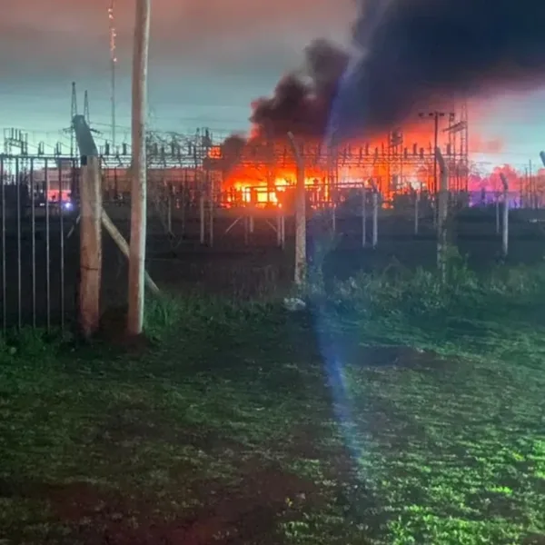 Incendio en Tolosa provocó un apagón masivo en La Plata