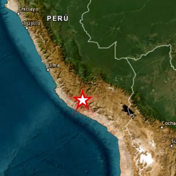 Fuerte terremoto de 7,2 azotó el centro y sur de Perú