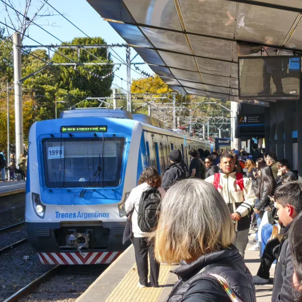 Tarifas en el AMBA: los servicios públicos exigieron casi $290.000 en agosto