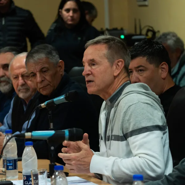 La CGT exigió al Gobierno una reunión presencial para debatir el aumento del salario mínimo