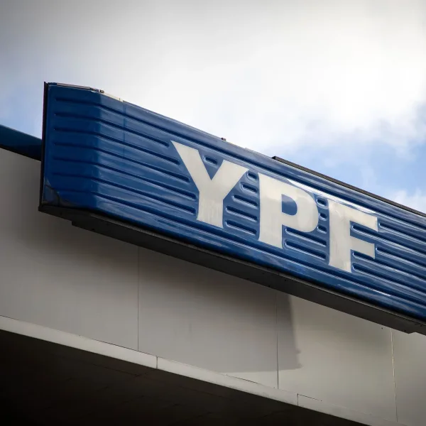 YPF: el Gobierno busca que EE.UU. investigue a la familia Eskenazi