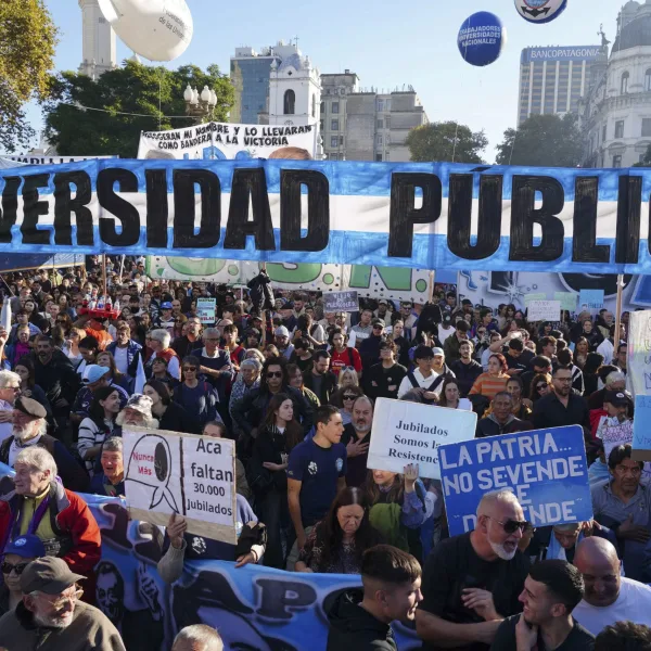 Paro universitario: docentes convocaron a una medida de 48 horas para el 27 y 28 de agosto