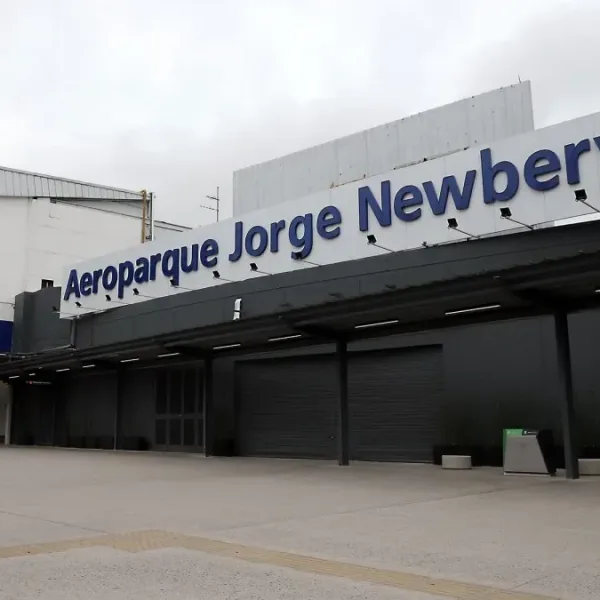 Aeroparque cierra por 55 horas y afecta a 900 vuelos: qué pasará con los pasajeros