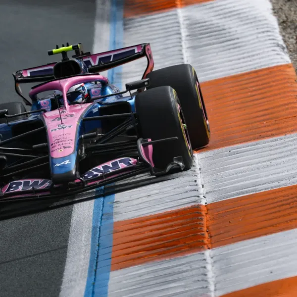 Norris ganó en Países Bajos y Colapinto terminó 14° en una carrera accidentada