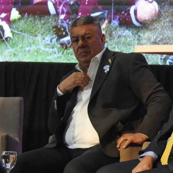 La AFA y Claudio Tapia denunciaron a periodistas tras la emisión de un video de IA