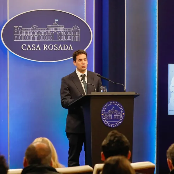El Gobierno afirma que "Milei no tiene relación con Cerimedo desde 2023"